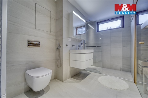 Prodej bytu 2kk, 75 m² - 28