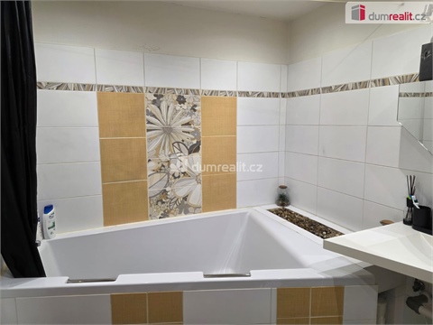 Pronájem bytu 2kk, 63 m² 8