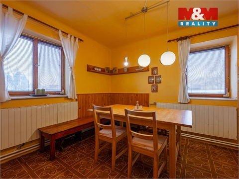 Prodej rodinného domu, 80 m² - 8