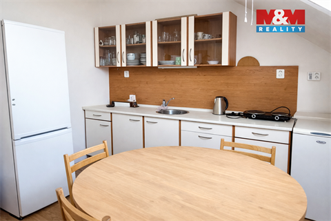 Pronájem bytu 3+1, 85 m² - 0