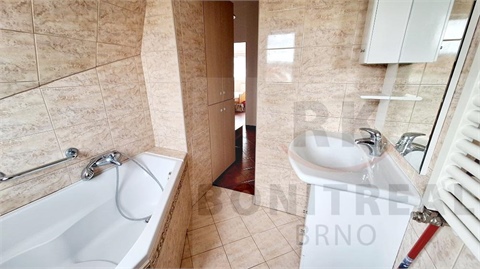 Pronájem bytu 2kk, 59 m² - 4