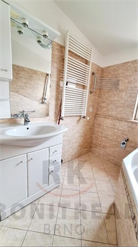 Pronájem bytu 2kk, 59 m² - 4