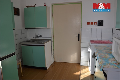 Prodej rodinného domu, 349 m² - 24