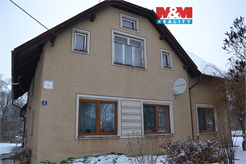 Prodej rodinného domu, 349 m² 0