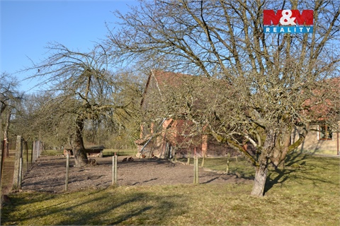 Prodej rodinného domu, 349 m² - 10