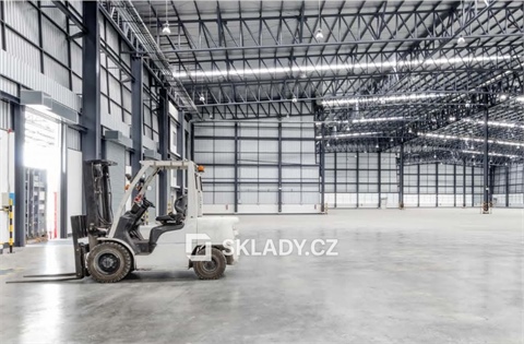 Pronájem skladu / haly, 440 m² - 0