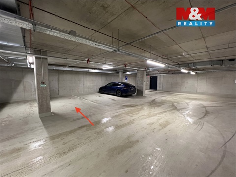 Pronájem parkovacího místa, 11 m² 2