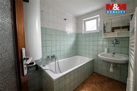 Prodej rodinného domu, 153 m² - 6