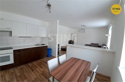 Pronájem bytu 1kk, 45 m² - 2