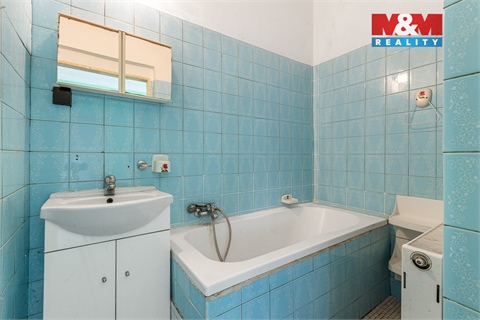 Prodej rodinného domu, 272 m² 10