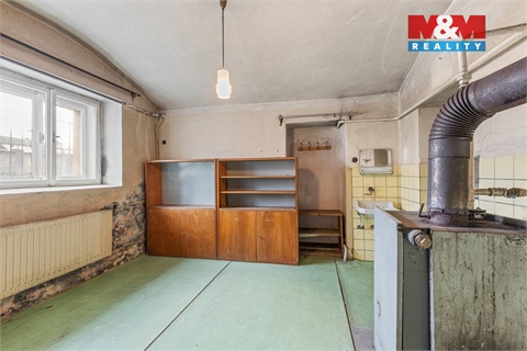 Prodej rodinného domu, 272 m² 18