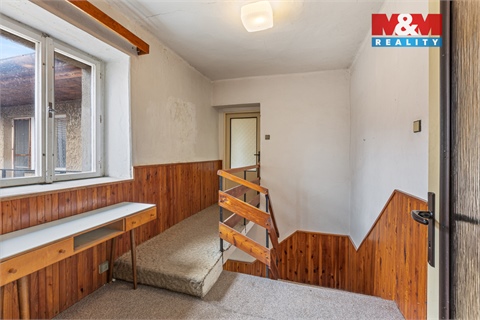 Prodej rodinného domu, 272 m² - 4