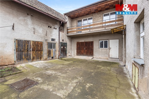 Prodej rodinného domu, 272 m² - 2