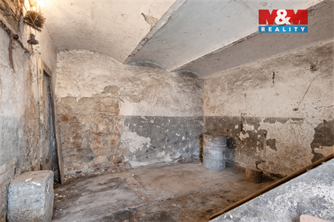 Prodej rodinného domu, 272 m² - 20