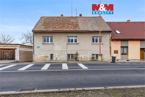 Prodej rodinného domu, 272 m² 0