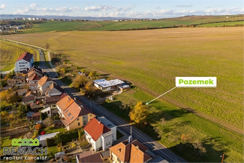 Prodej stavebního pozemku, 590 m² 4
