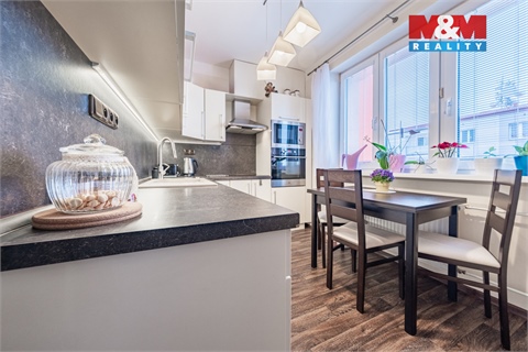 Prodej bytu 2+1, 57 m² 2