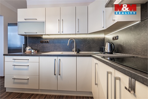 Prodej bytu 2+1, 57 m² - 8