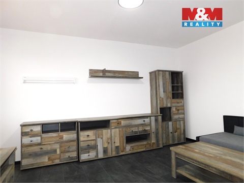 Pronájem bytu 1+1, 35 m² 10