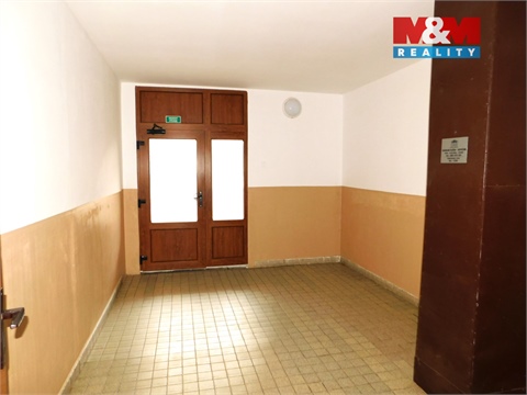 Pronájem bytu 1+1, 35 m² 18