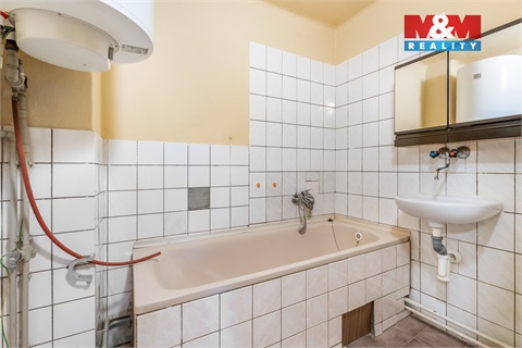 Prodej rodinného domu, 130 m² - 2