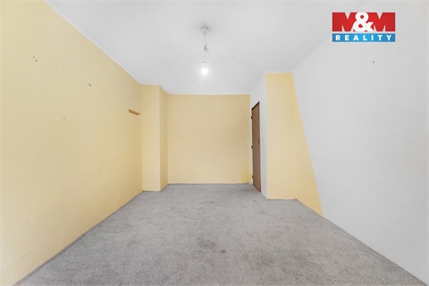 Prodej rodinného domu, 130 m² - 14