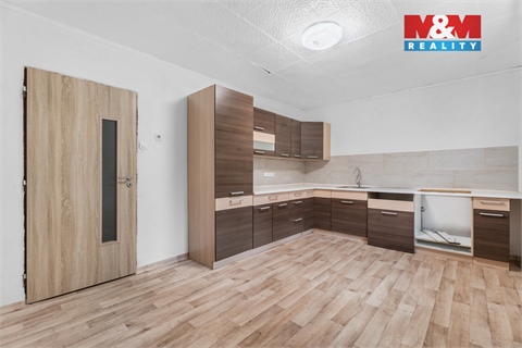 Prodej rodinného domu, 130 m² - 10