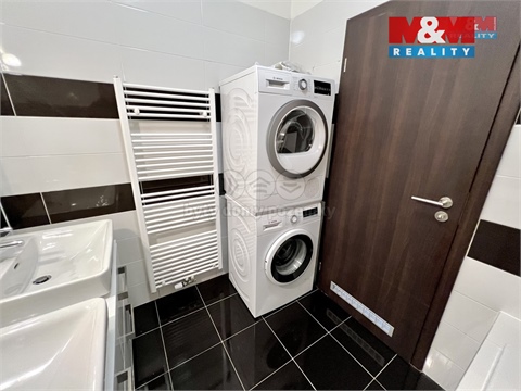 Prodej bytu 4kk, 90 m² - 8