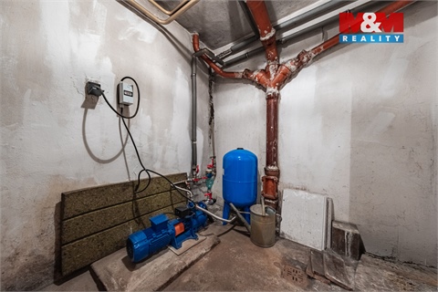 Prodej rodinného domu, 200 m² - 16