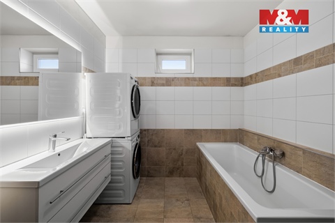 Prodej rodinného domu, 105 m² - 6