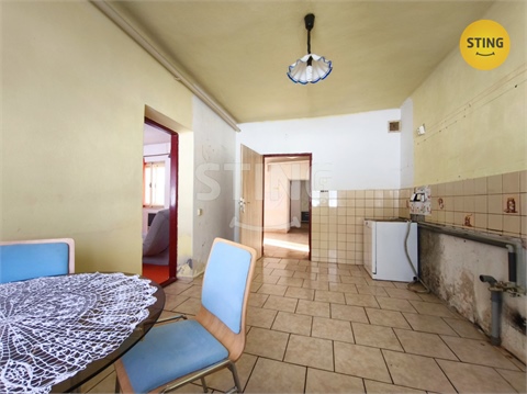 Prodej rodinného domu, 200 m² 8