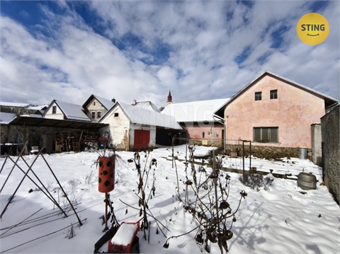 Prodej rodinného domu, 200 m² - 10