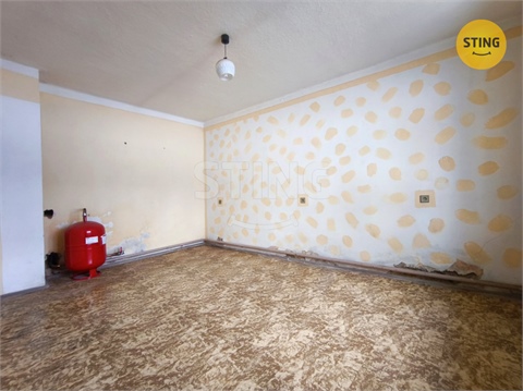 Prodej rodinného domu, 200 m² 10