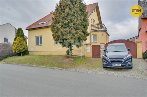 Prodej rodinného domu, 165 m² 0