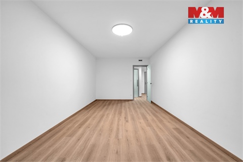 Pronájem bytu 2kk, 79 m² 16
