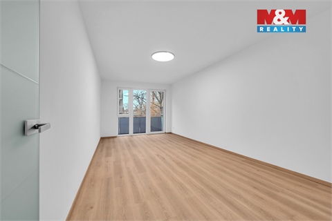Pronájem bytu 2kk, 79 m² - 14