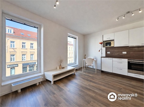 Pronájem bytu 1kk, 31 m² 0