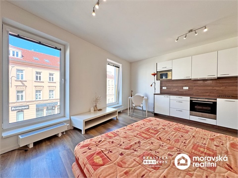 Pronájem bytu 1kk, 31 m² - 0