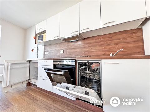 Pronájem bytu 1kk, 31 m² 2