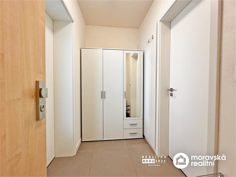 Pronájem bytu 1kk, 31 m² 10