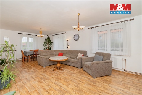 Prodej rodinného domu, 140 m² - 2