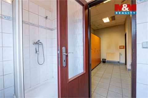 Prodej výrobního objektu, 714 m² - 18