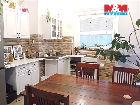 Pronájem skladu / haly, 68 m² - 0