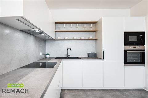 Pronájem bytu 2kk, 77 m² 2