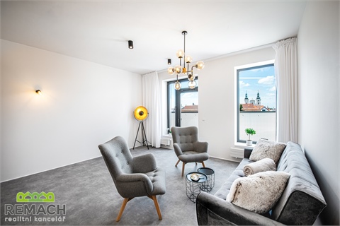 Pronájem bytu 2kk, 77 m² - 4