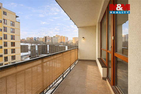 Pronájem bytu 3kk, 77 m² 14