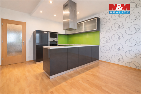 Pronájem bytu 3kk, 77 m² 2