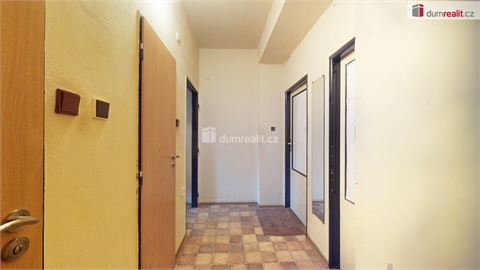 Prodej rodinného domu, 514 m² - 24