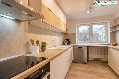 Pronájem bytu 4+1, 136 m² - 0