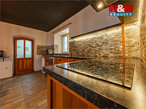 Prodej rodinného domu, 217 m² 4